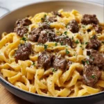 One-Pot Creamy Beef and Garlic Butter Pasta 3 One-Pot Creamy Beef and Garlic Butter Pasta served in a bowl