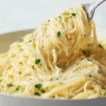 One Pot Garlic Parmesan Pasta 3 Delicious One Pot Garlic Parmesan Pasta served in a bowl
