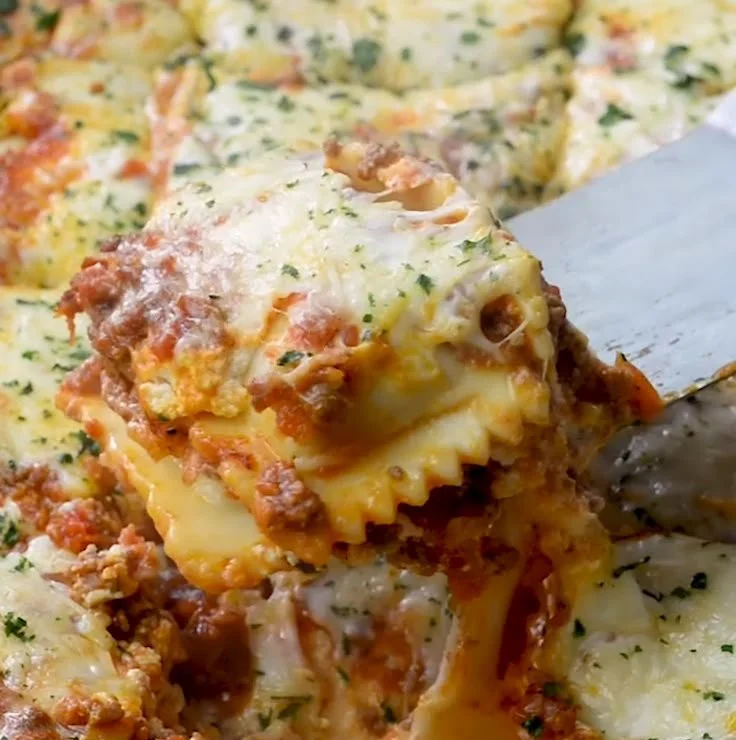 Easy Cheesy Ravioli Lasagna