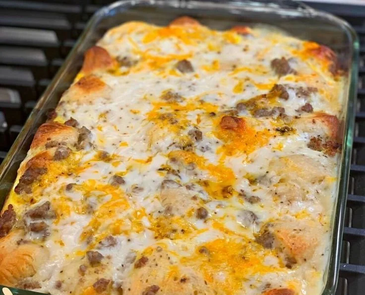 Biscuits and Gravy Breakfast Casserole