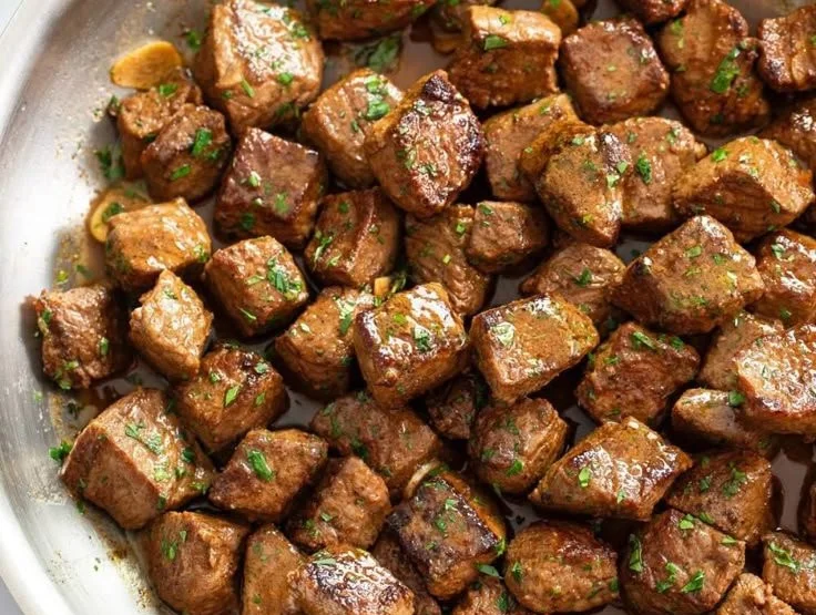 Garlic Butter Steak Bites
